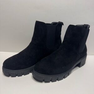 TOP Moda Black Chunky Ankle Boots